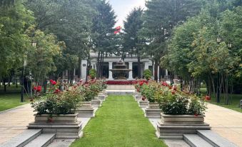 Huayuancun Guobinguan