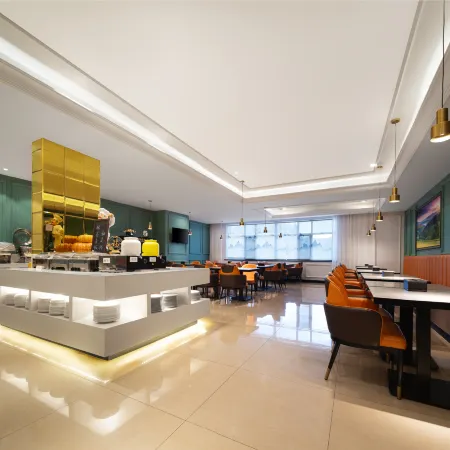 Jinhong International Hotel (Fuyun Passenger Transport Terminal Branch)