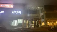 Homeinn · neo (Shanghai South Station Jinjiang Amusement Park Subway Station) Hotels in Shanghai South Railway Station Area