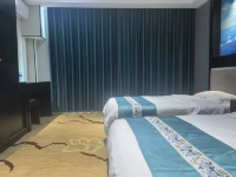 CrownePLAZAFenzheng Hotel a Fengzhen