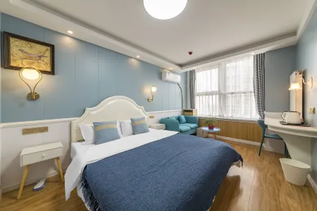 Tloml Hotel Отели рядом с достопримечательностью «Qilu University of Technology (Daxue Road)»