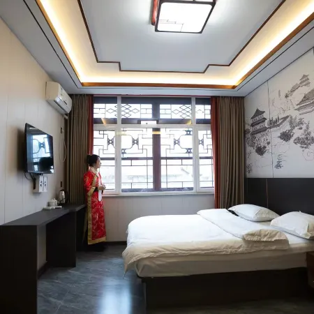 Xinbin Houjin Hotel