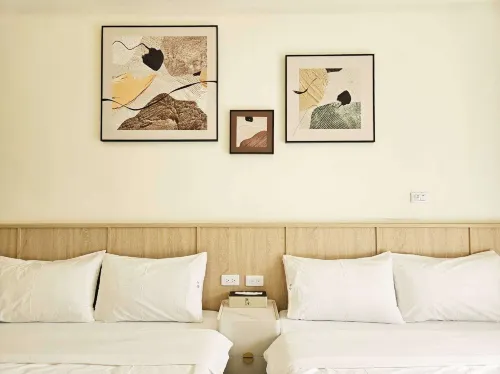 Jung House - pet friendly