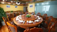 Luowa Hotel Hotels in Sa'gya