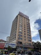 Senna Sunshine International Hotel（Independent Road Double Lion Square in SHV）