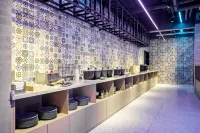 麗斯未來酒店（揚州邗江萬達店）