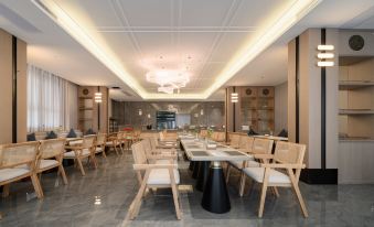 Wenchang Jinyuan Hotel