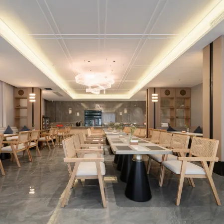 Wenchang Jinyuan Hotel