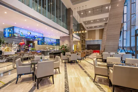 Grand Mercure Jinan Sunshine Отели рядом с достопримечательностью «Shandong Technician Institute Yanshan Campus»