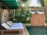 Central Night Hotel - Pet friendly