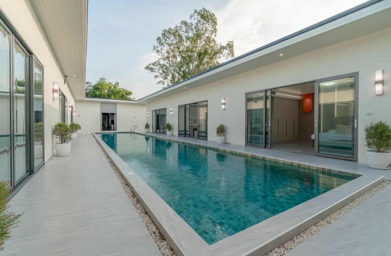 T M L-Manor House 6 Bedroom-Independent Swimming Pool and Powerful Ktv