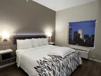 Red Roof Plus+ San Antonio Northeast Hotels near Maxx Marka