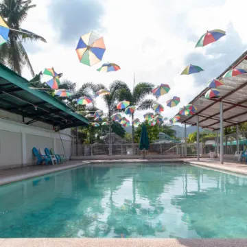 紅多茲酒店-塔克洛班薩加汗皮卡斯 鄰近Sagkahan Saint Rafael Church的酒店