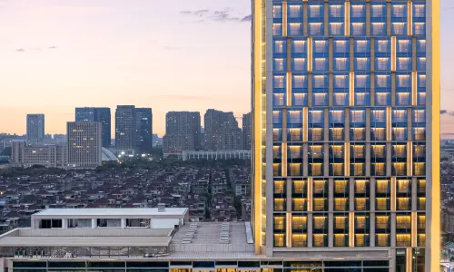 HUALUXE Haining by IHG