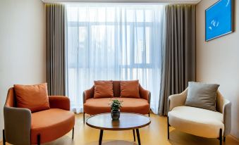 Changji Xiyue Lihua Hotel