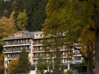 Beausite Park Hotel & Spa Hôtels à proximité de : Luftseilbahn Wengen- Männlichen AG