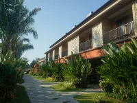 The Grand Villandra Resort Lovina Отели рядом с достопримечательностью «Пляж Ловина»
