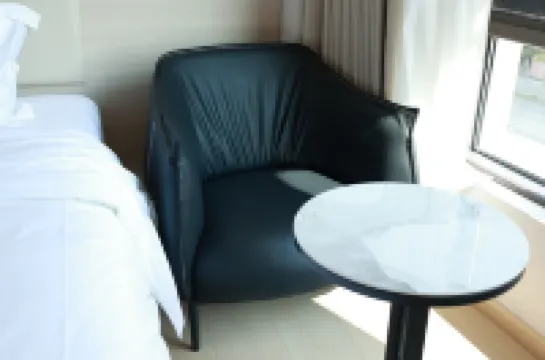 悦湖スマートホテル（異竜湖国家湿地公園）