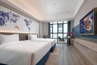 Kyriad Marvelous  Hotel 3.0 Huaihua South High-speed Railway  Station In The Beautiful Time Hotels near Huaihua East Station