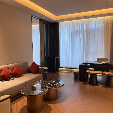 DI CHENG  JING  HAO  HOTEL Huangling İlçesi otelleri