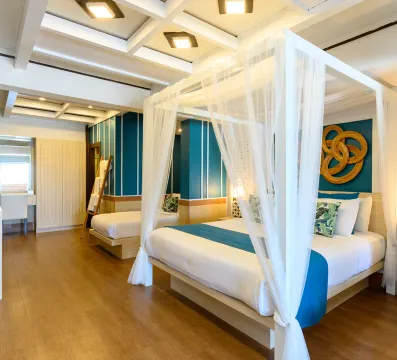 ห้องทริปเปิลวิวทะเลพร้อมระเบียง