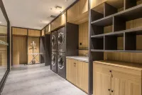 Home Hotel · Neo (Harbin Central Avenue City First Hospital) - Layanan Antar-Jemput