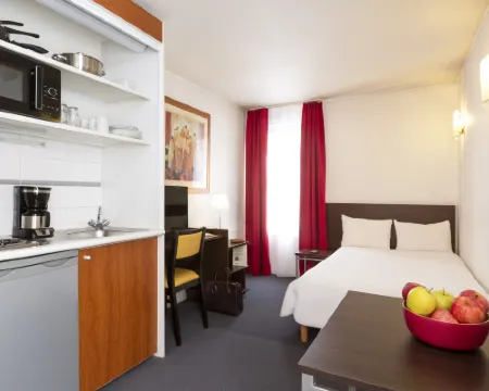 Aparthotel Adagio Access la Défense Léonard de Vinci Hotels in Courbevoie