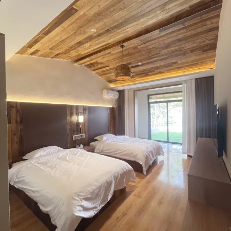 Weihui Huaqigu Homestay