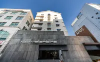 Ilsan (Baekseok) Hotel Valentine Hotels near West Five Royal Tombs, Goyang (Seooreung)