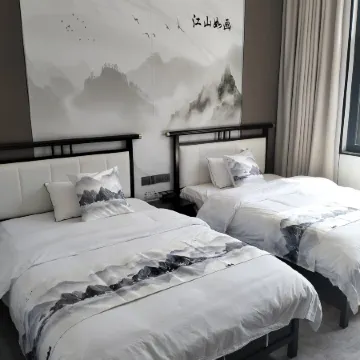 Zhizhu Xiaoyuan Homestay