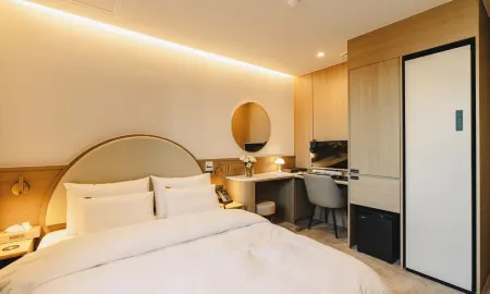 Hound hotel chuncheon