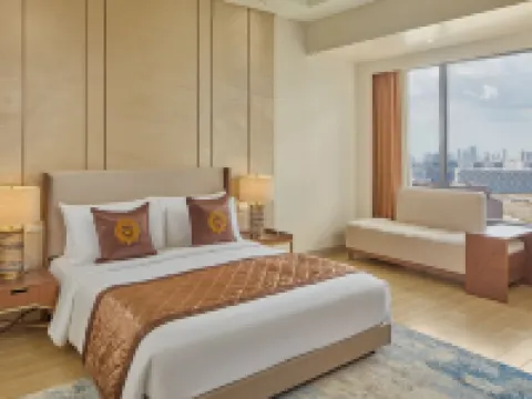 Grand Westside Manila Bay โรงแรมในปารานาคิว