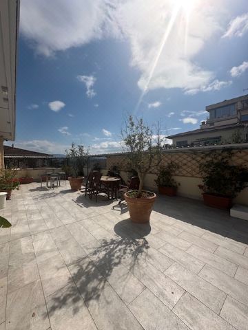 Garden Blue 테라스