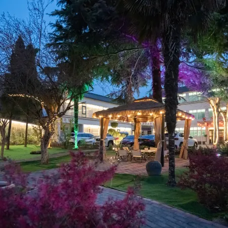 Bolongwan Hotel (Luoyang Longmen Grottoes)