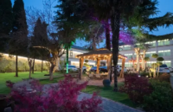Bolongwan Hotel (Luoyang Longmen Grottoes)