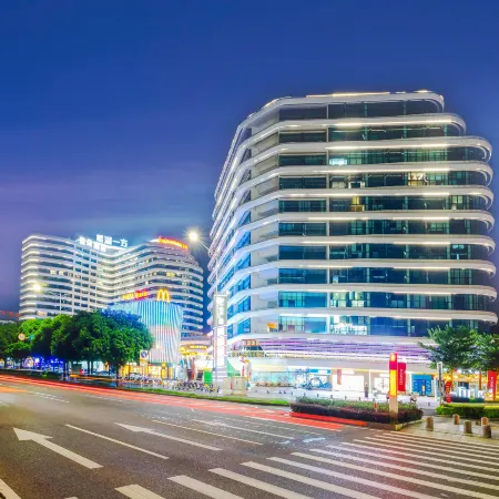 Zhaoqing · FumiFullmeCinemaBathtubDesignHotel