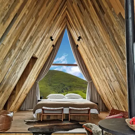 ZANMPHU LODGE
