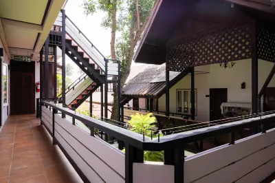 Thanicha Resort Amphawa Hotels near King Rama II Memorial Park
