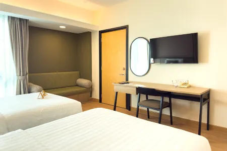 The Everly Putrajaya Отели рядом с достопримечательностью «Masjid Tuanku Mizan Zainal Abidin (Masjid Besi)»