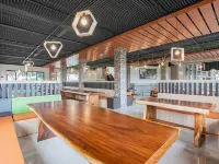 Mamifokobo Hotel & Glamping Hotels in Cipanas