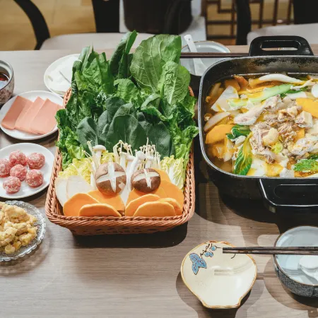 Shisanjian Demen Renli Sitang Yasu