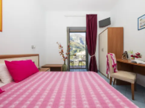 Dint' a Torre Bed & Breakfast Hotel a Scala