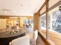 Ooedo Onsen Monogatari Premium Hotel New Shiobara - parking