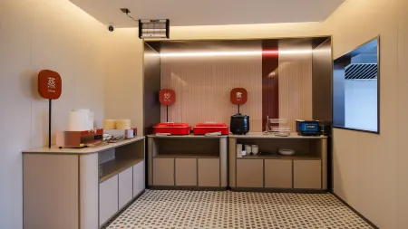 Shankee Hotel (Lvliang Fenyang Xinghuacun) Отели рядом с достопримечательностью «Jiajiazhuang Folk Customs Zoo»