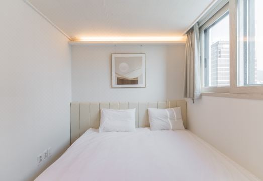 부산역 마란트 레지던스 호텔 리모델링된 객실 사진