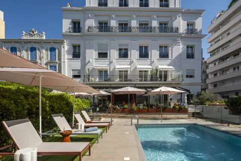 Hotel le Canberra
