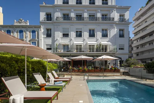 Hotel le Canberra