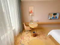 Lu County Yunduo International Hotel Hotel di Lu County