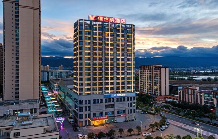 Vienna Hotel (Dali Midu Branch)