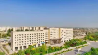 Dunhuang Dongting International Hotel - Bergblick